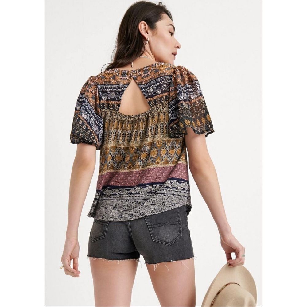 Lucky Brand Mixed Media Flutter Sleeve Blouse Size S